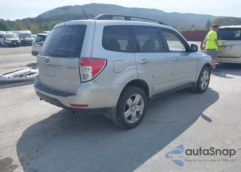 2009 Subaru Forester 2.5X Limited z USA, uszkodzony, nr VIN JF2SH64629H738840